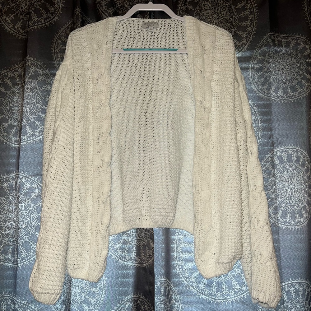 White knit cardigan